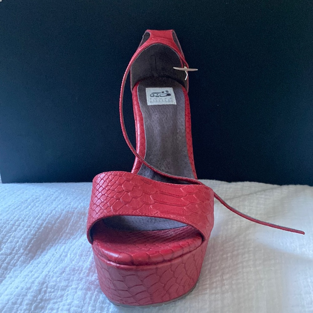 Elegant 100% Genuine italian Leather High Heels